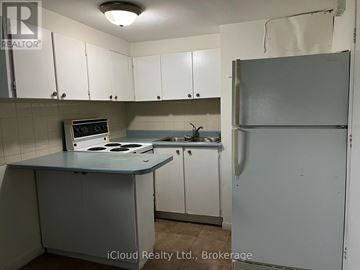 Markham (Grandview) apartment for rent - A (LOWER LEVEL) - 104 STEELES AVENUE E