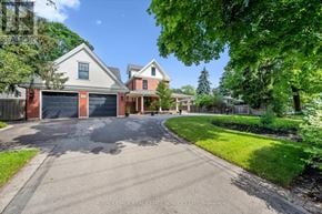 Oakville (Sw Southwest) apartment for rent - A house with a driveway and garage is for sale.
