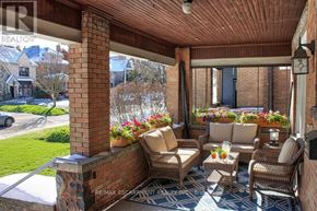 Hamilton (Blakeley) apartment for rent - A patio with a table and chairs is shown.