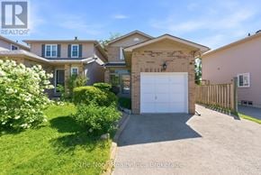 Oshawa (Pinecrest) apartment for rent - A house with a garage is for sale.