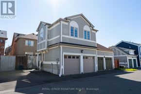 Markham (Cornell) apartment for rent - A large, two-story house with a garage is for sale in Brokerage.