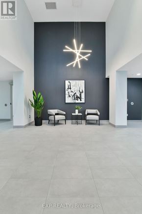 Ottawa apartment for rent - A realtor office with a large table and chairs.