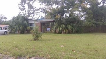 Pensacola house for rent - 3131 N 10th Ave