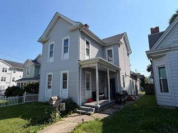 New Albany house for rent - 330 East 13th st