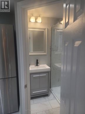Vaughan (Maple) apartment for rent - 292 RIDGEFIELD CRESCENT