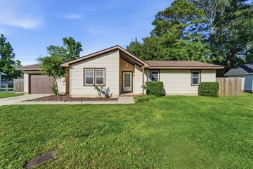 Jacksonville house for rent - 310 Luann Road
