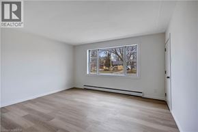 London apartment for rent - 1887-1889 WAVELL Street
