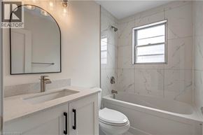 London apartment for rent - 1887-1889 WAVELL Street