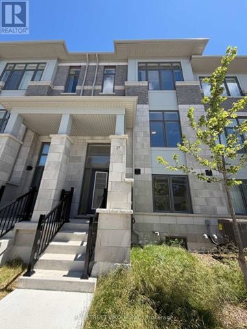 Richmond Hill townhouse for rent - 27 TAY LANE