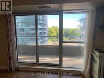 Toronto (Bendale) condo for rent - 710 - 70 TOWN CENTRE COURT 710