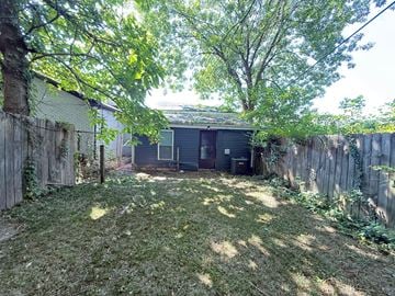 Louisville house for rent - 2711 West Kentucky Street