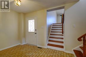 Mississauga (Creditview) apartment for rent - A hallway with a staircase leading to another room.
