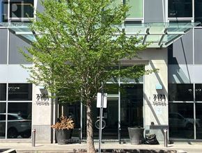 Markham (Thornhill) condo for rent - A tree in front of a building with a sign that says "7171 Young".