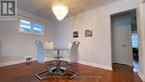 Richmond Hill (Crosby) apartment for rent - A dining room with a table and chairs.