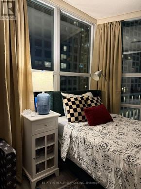 Mississauga (Mississauga Valleys) condo for rent - 802 - 33 ELM DRIVE 802
