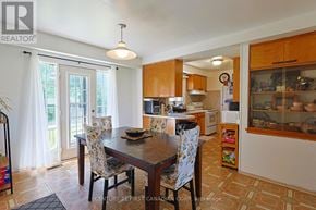 London South (South J) apartment for rent - A dining room with a table and chairs is shown.