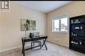 London North (North B) apartment for rent - A room with a table and chairs in it.