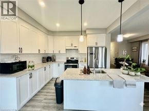 Kitchener apartment for rent - 162 OTTERBEIN Road