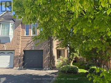 Newmarket (Stonehaven-Wyndham) apartment for rent - 453 HEDDLE CRESCENT