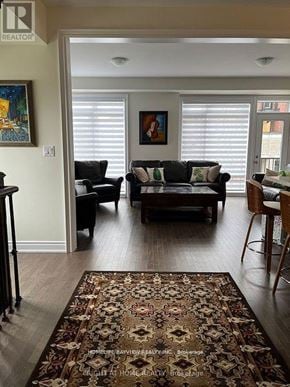 Aurora townhouse for rent - 7 GRIFFITH STREET W