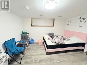 Toronto (Banbury-Don Mills) apartment for rent - BSMT RM 4 - 6 THORN LANE BSMT RM 4