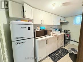 Toronto (Banbury-Don Mills) apartment for rent - BSMT RM 4 - 6 THORN LANE BSMT RM 4