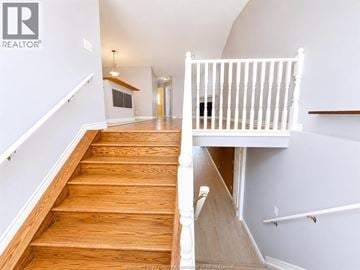 Windsor townhouse for rent - 4924 Sixth STREET