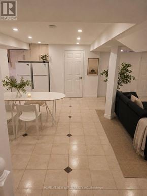 Markham (Middlefield) apartment for rent - A living room with a couch, table, and chairs.