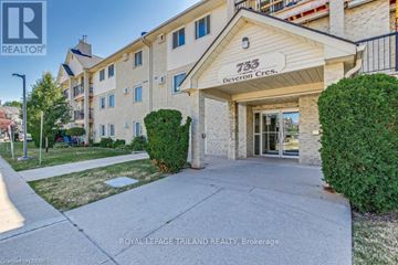 London South (South T) condo for rent - The front of a building with the number 733 on it.