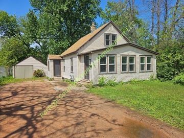 Stevens Point house for rent - 748 Isadore St