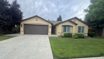 Tulare house for rent - 2499 Tempranillo Dr.