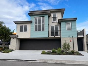 San Diego apartment for rent - A modern two-story house with a garage.