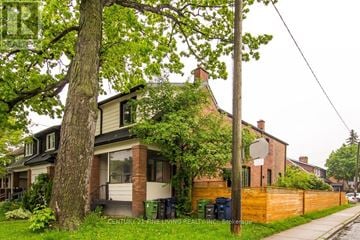 Toronto (Humewood-Cedarvale) apartment for rent - 52 KENWOOD AVENUE