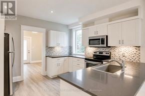 Toronto (Humewood-Cedarvale) apartment for rent - 52 KENWOOD AVENUE