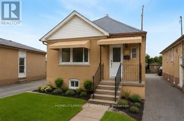 Toronto (Keelesdale-Eglinton West) apartment for rent - 50 HAVERSON BOULEVARD
