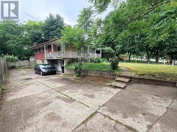 St. Catharines (Fairview) apartment for rent - LOWER - 288 SCOTT STREET Lower