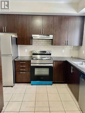 Toronto (Cliffcrest) townhouse for rent - 3765A ST. CLAIR AVENUE E