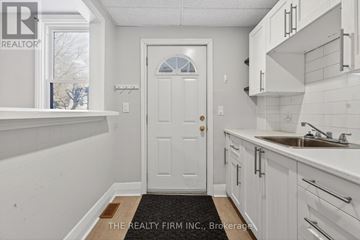 London East (East F) fourplex for rent - 2 - 312 PICCADILLY STREET 2