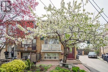 Toronto (Yorkdale-Glen Park) triplex for rent - #2 - 23 ELWAY COURT #2