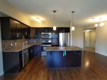 Edmonton house for rent - #103, 10530 56 Avenue Northwest