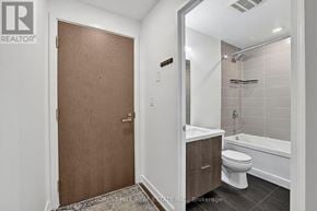Toronto (Trinity-Bellwoods) condo for rent - A bathroom with a toilet, sink, and bathtub.