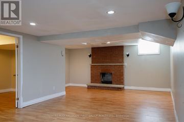 Pickering (Amberlea) apartment for rent - 1702 GREENVALE CRESCENT