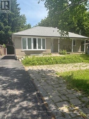 Richmond Hill (Crosby) apartment for rent - BSMT - 417 TAYLOR MILLS DRIVE N Bsmt