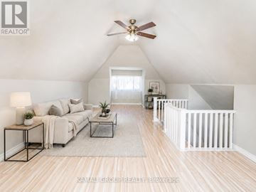 Hamilton (Stipley) apartment for rent - UPPER - 25 SPADINA AVENUE UPPER