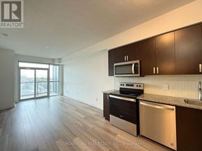 Toronto (Oakwood Village) condo for rent - 902 - 1603 EGLINTON AVENUE W 902