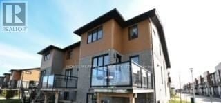 London North (North M) apartment for rent - A modern two-story house with a balcony is showcased.