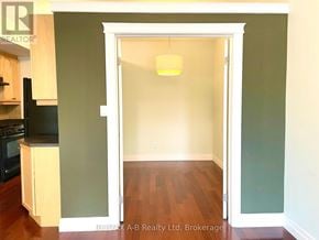 Kitchener townhouse for rent - 204 - 555 KING STREET E 204