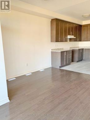 Brampton (Northwest Brampton) townhouse for rent - 15 ARROWVIEW DRIVE