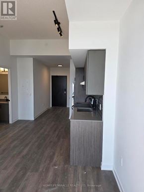 Burlington (Alton) condo for rent - 4878 POWER COMMON