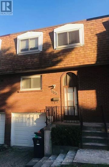 Toronto (L'amoreaux) townhouse for rent - 155 CORINTHIAN BOULEVARD